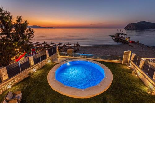 Celeste Suite on the Beach