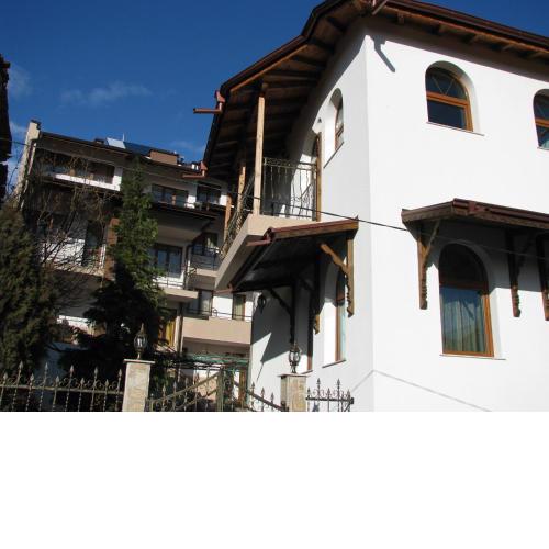 Centaur Family Hotel