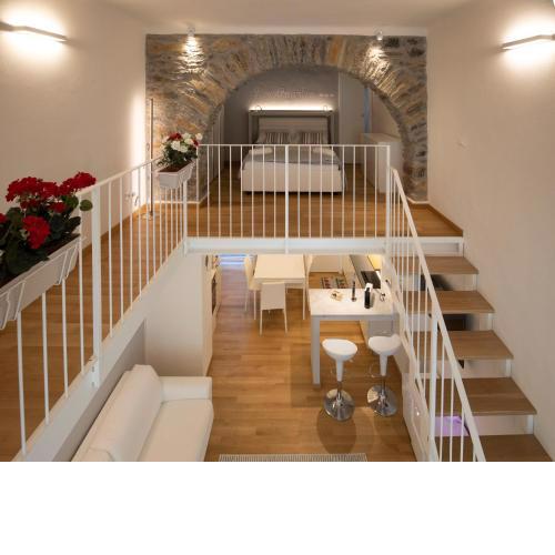 Center Loft Apartment