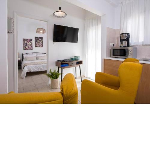 Center Manolia Dream 1 Bedroom Apartment 100m away from the beach