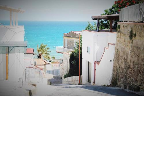 Cento Passi Dal Mare