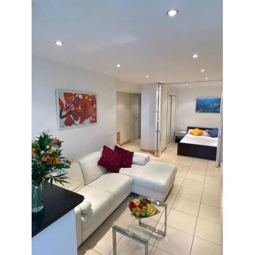 Central 2 bed apartment in La Nogalera