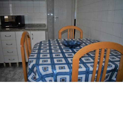 Central 3Bedroom & 300Mbs Wifi
