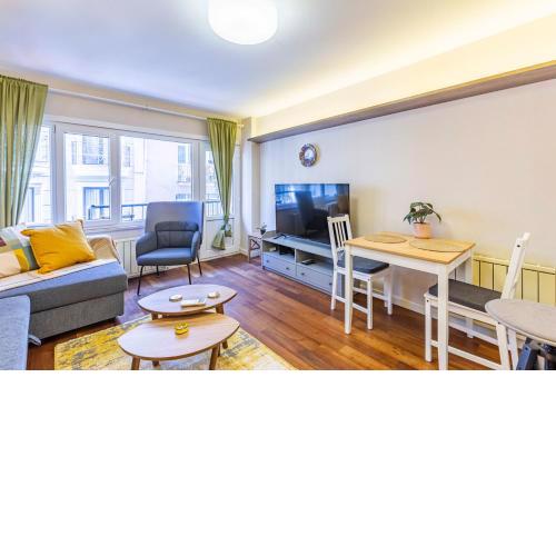 Central and Stylish Flat in the Heart of Beyoglu