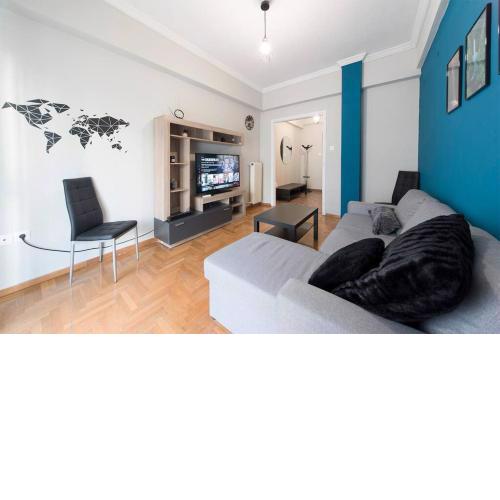 Central apartment 3' to Metaksourgio metro station