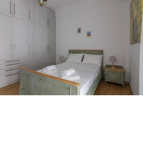 Central Apartment For 4 ppl In Athens