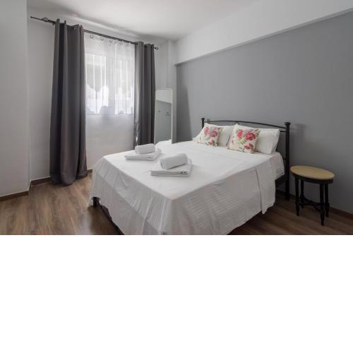 Central Apartment For 5 Ppl In Athens
