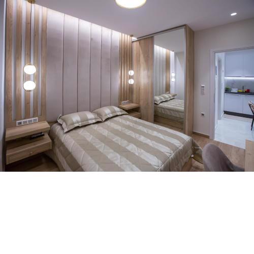 Central Apartment Marianthe