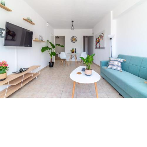Central Apartment Next To The Beachfront