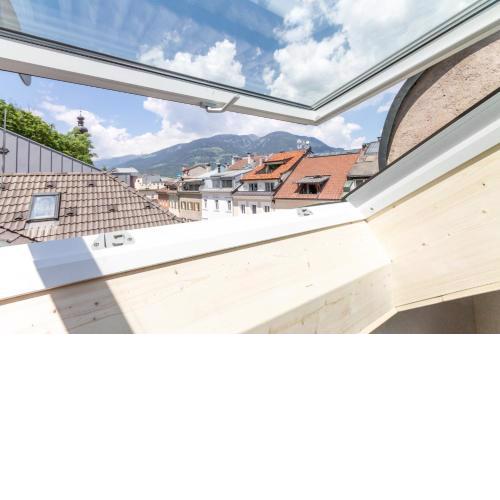 Central Attic - City view