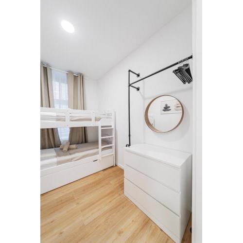 Central City Rooms by HOME2