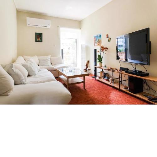 Central faliro Apartment near to marina