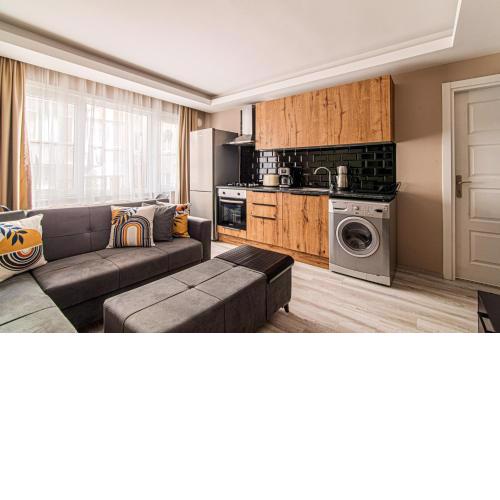 Central Flat near Taksim Square with Balcony