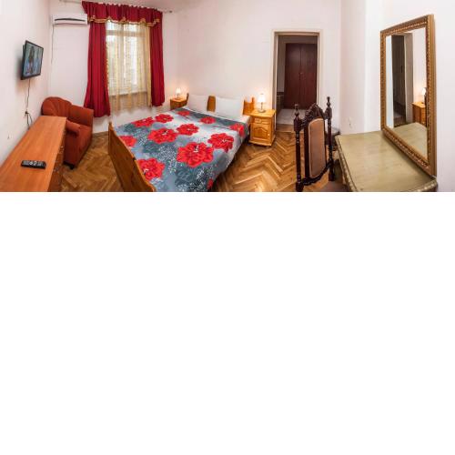 Central GuestHouse Five Corners
