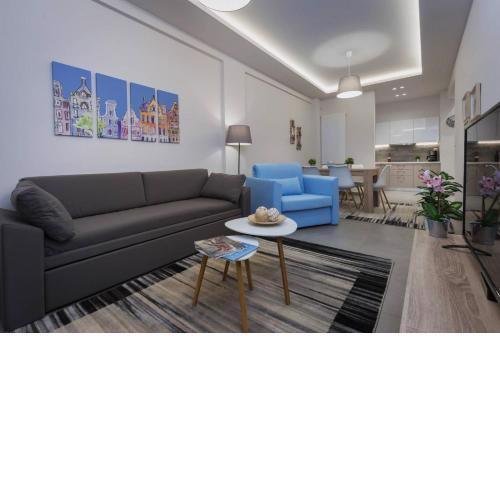 Central Koukaki Luxury Flat next to Acropolis & Metro 57m²