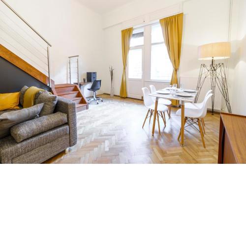 Central Loft-style flat next to Danube