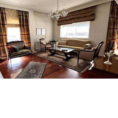 Central Luxury Apartment with huge balcony
