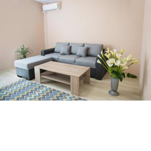 Central Point Apartments