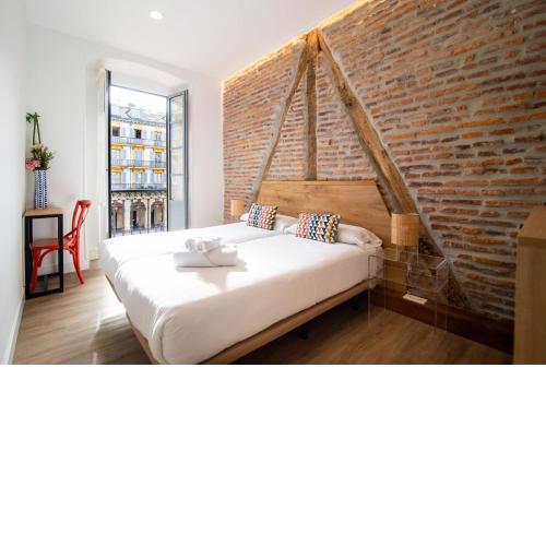 Central Roomss