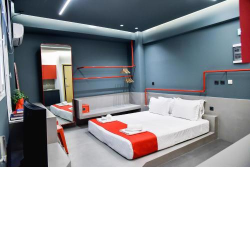 CentraL44 YoLo Casual Suite