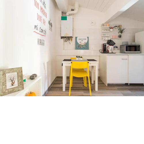 Centrale APT con terrazza a 5min dal Pitti! - HomeUnity