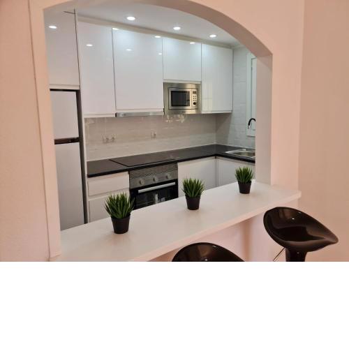Centrally Located Apartment in the Beautiful Town of Los Alcazares - RDA28LA
