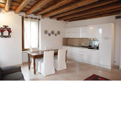 Centre 2 bedroom Flat