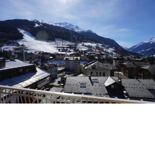Centre of Old Town, Fully Renovated, Amazing Views & Car Park