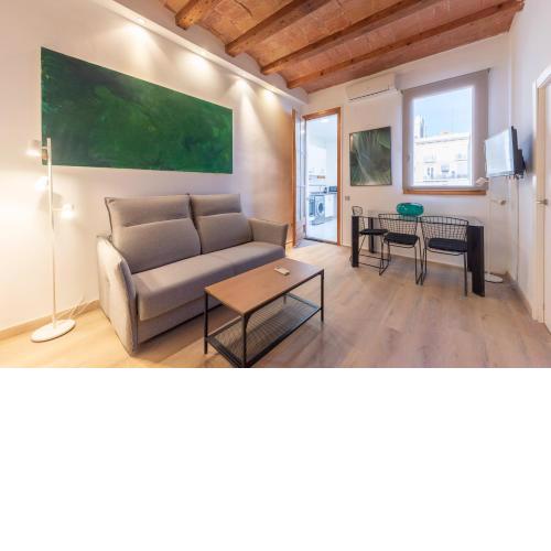 Centric Gracia Apartments