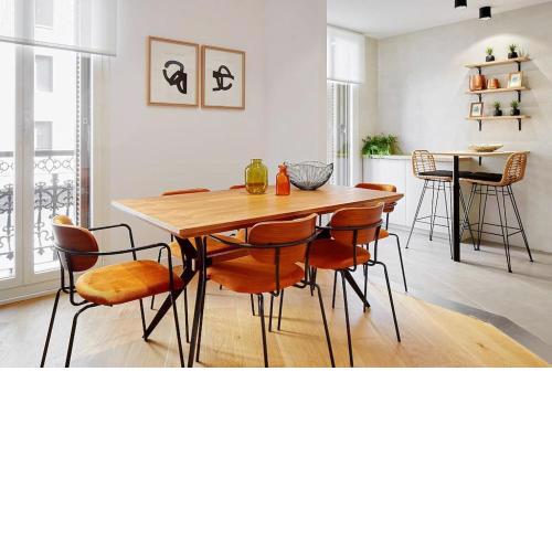 ☆Centric Spacious⎮7 balconies⎮Brand new ⎮Aircon ☆