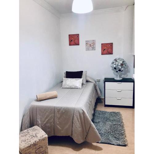 Céntrica y acogedora habitación