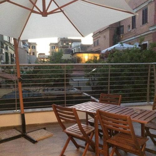 Centro storico, nuovo con terrazzo