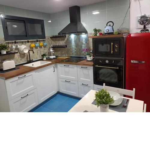 Centro Torremolinos Apto 1 Hab 2-4 Personas Piscina WiFi Terraza Ascensor 3 Planta