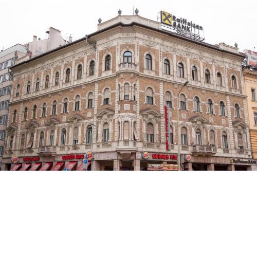 Centrooms House