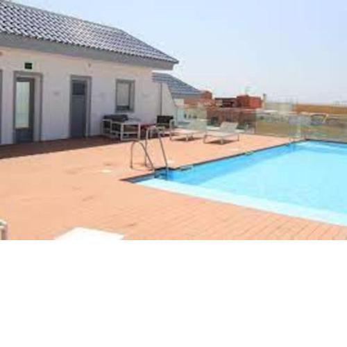 Cerca de todo piscina terraza wifi