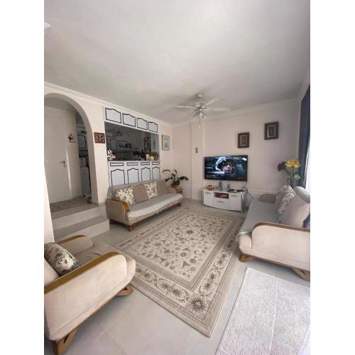 Çeşme’ Ayayorgiye 5 dakika uzaklıkta villa