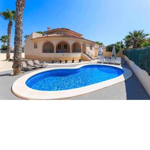 CH Villa Calida Monteazul