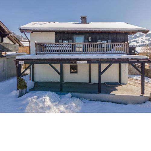 Chalet Adriana