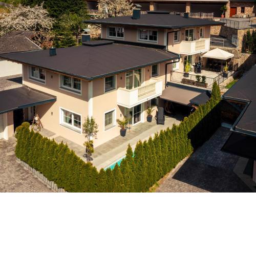 Chalet Arena