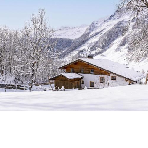 Chalet Barney S