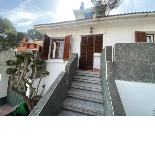 Chalet cerca a la playa con jardín y barbacoa
