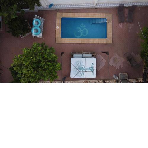 CHALET CON PISCINA A 1 KILOMETRO DE LA PLAYA CARTAGENA