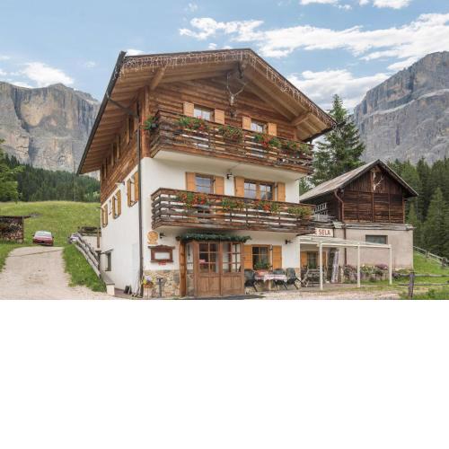 Chalet Crepes De Sela