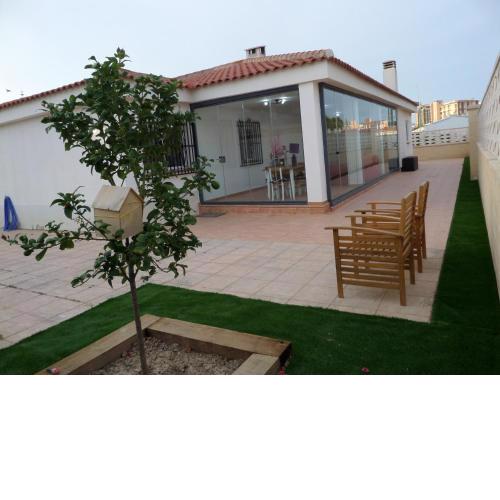 CHALET DE LUJO EN LA PLAYA
