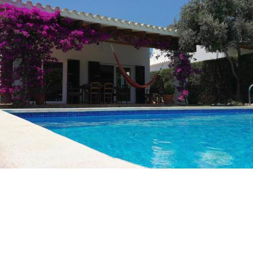 Chalet en Biniancolla con piscina y jardin