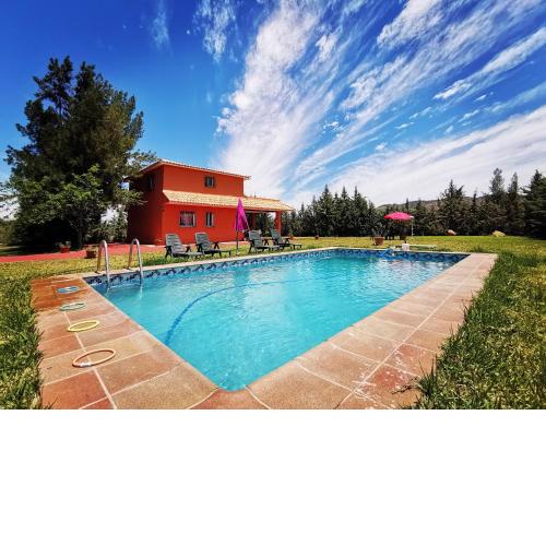 CHALET GIRALDA con piscina privada