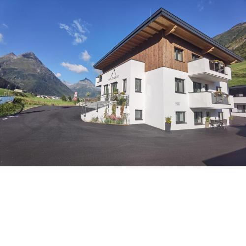 Chalet Gonda