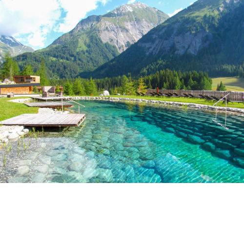Chalet Gradonna Mountain Resort - KAX101