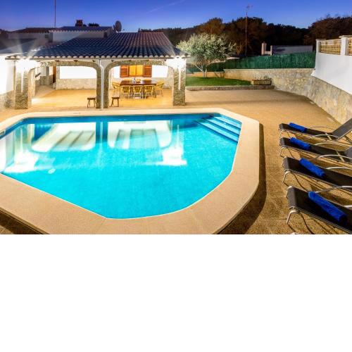 Chalet Joan i Nuria By homevillas360