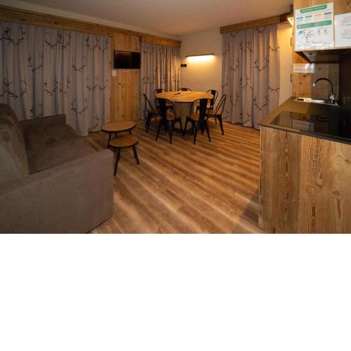 Chalet Leur Gusja Golp Quadrilocale